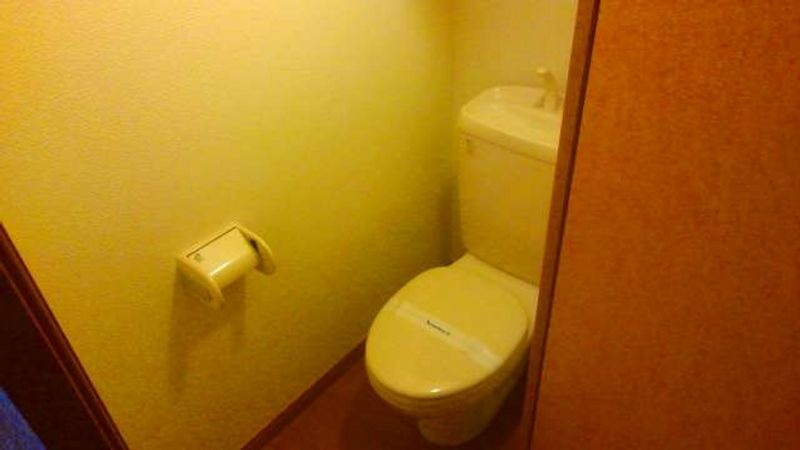 レオパレスメルベーユＡ トイレ