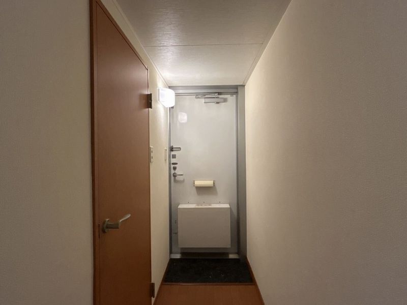 レオパレスソニックコート春日部 玄関