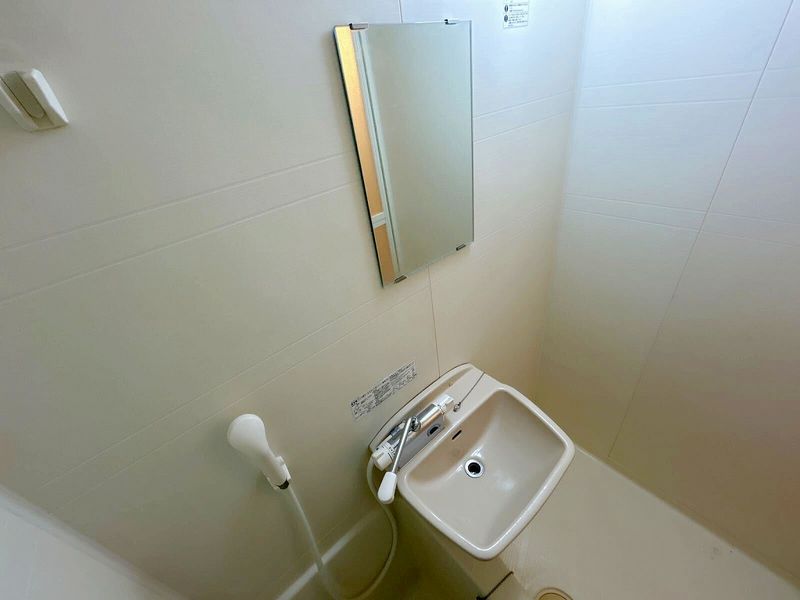 レオパレスメイプルコートⅠ号館 洗面台