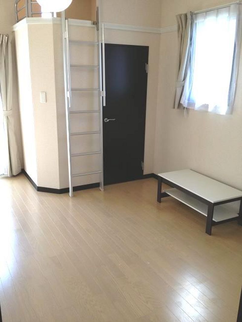 レオネクストコンフォルタグラン 居間