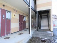 レオパレスサンズ エントランス