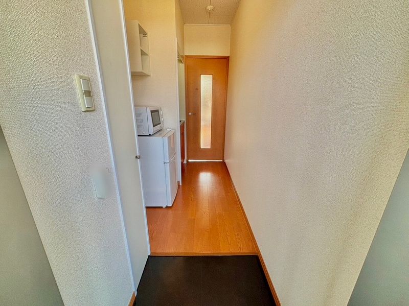 レオパレスおおせぎ　Ⅰ 玄関