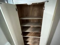 レオパレスリブェール 玄関