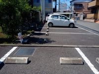 レオパレスアリエッタ 駐車場