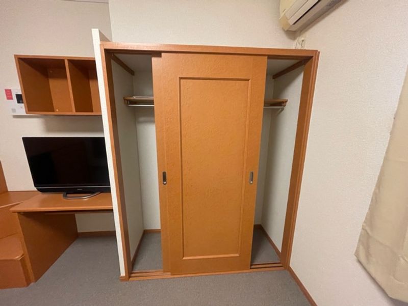 レオパレス穂高 収納