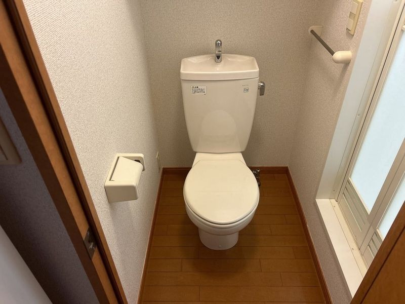 leopalace Pinus Nhà vệ sinh