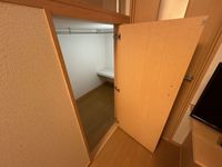 leopalace Thankful Court Storage