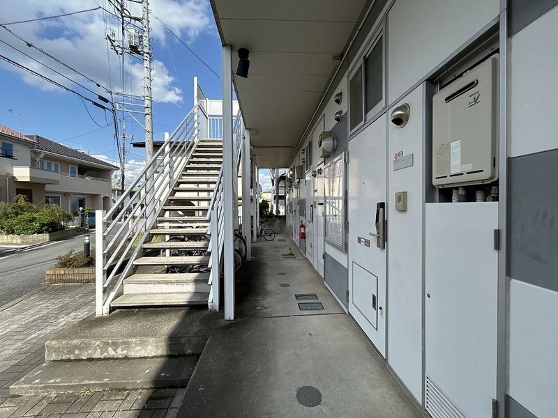 レオパレスエムロード 共用部分