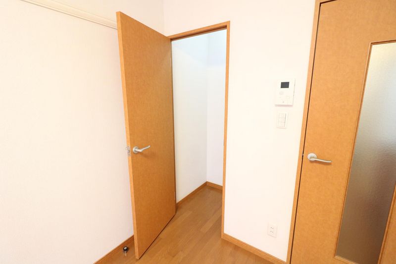 レオパレス田中殿 収納