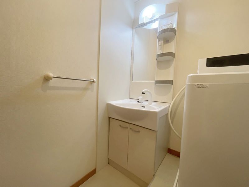 レオパレスシャルマン上 洗面台