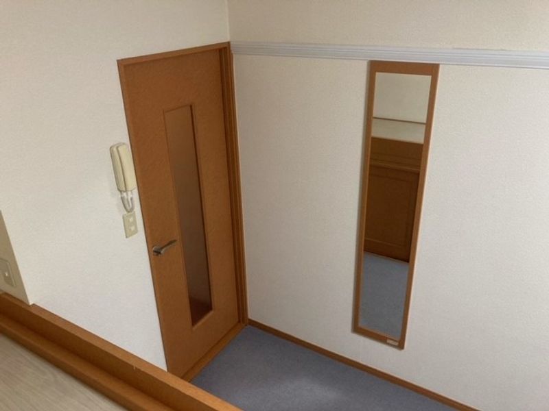 レオパレスハイマット 居間