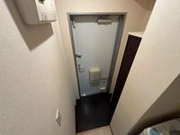 レオネクスト彰 玄関