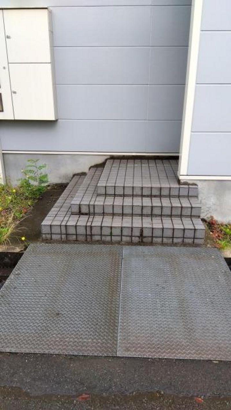 レオパレスＣＡＳＡ エントランス