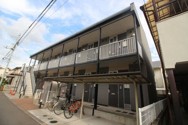 レオパレス室町 ロビー