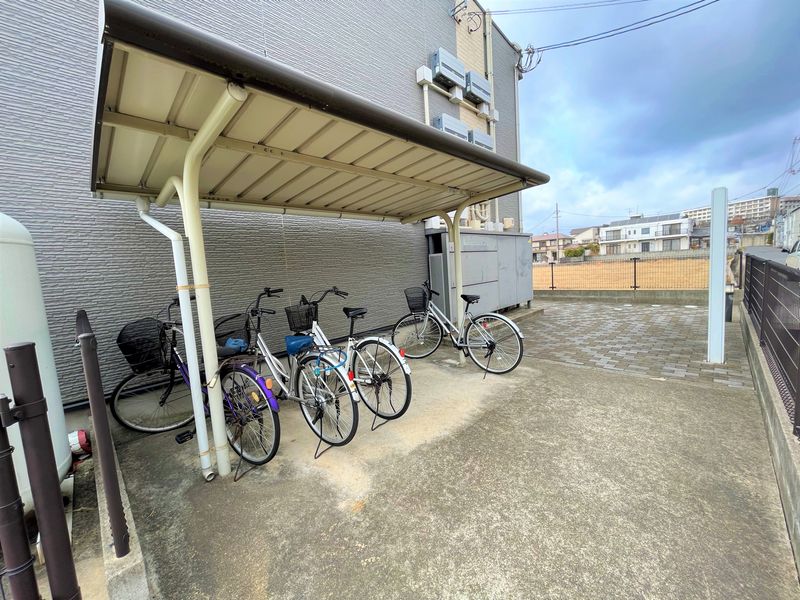 レオパレスエミネンスコート 共用部分