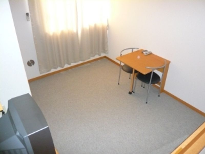 レオパレスレクサス 居間