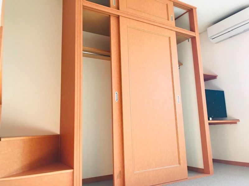 レオパレスファルマン 収納