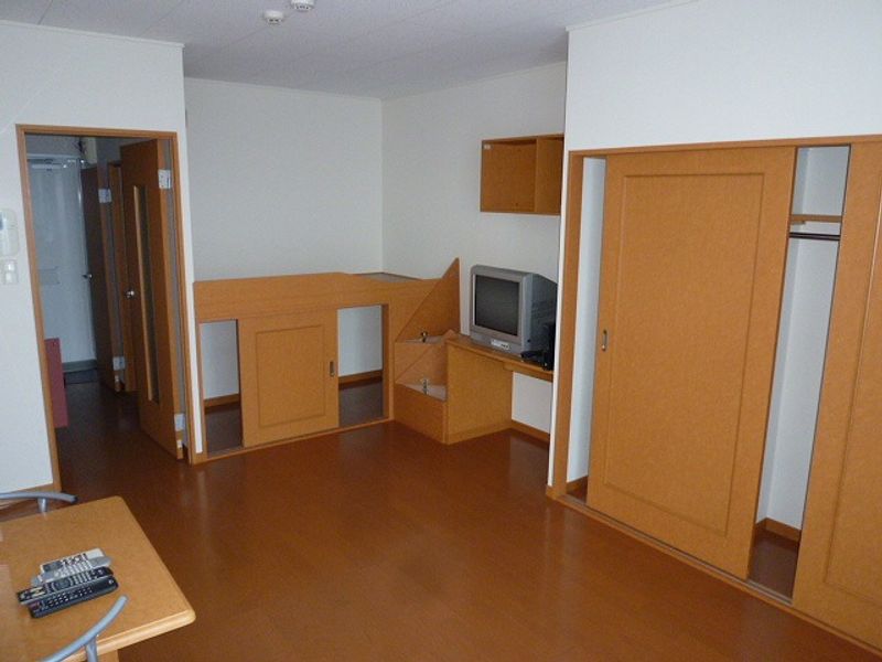 レオパレスひねもす 寝室