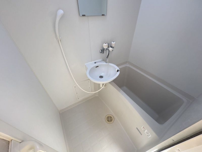 leopalace Thankful Court Bathroom