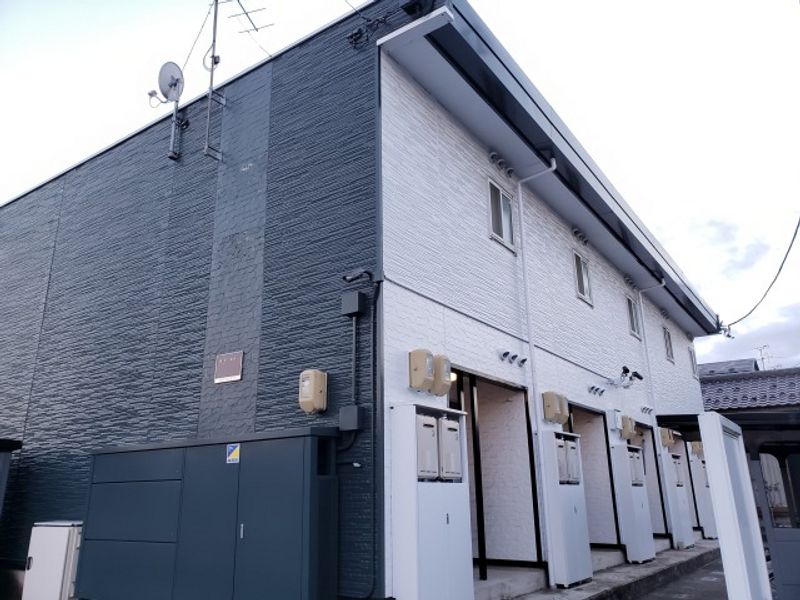 レオパレスヴェルディ 外観