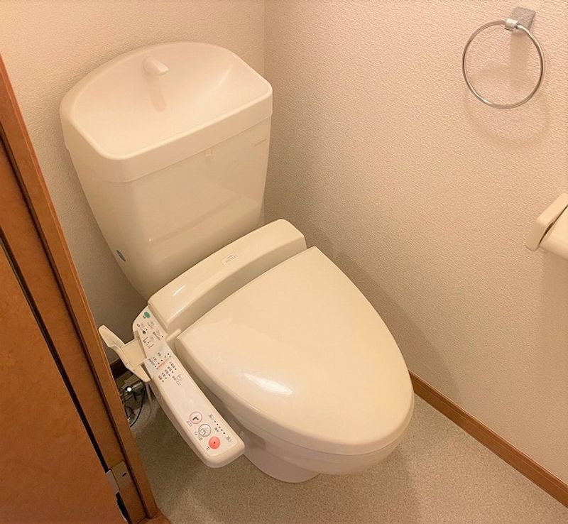 レオパレス御林 トイレ