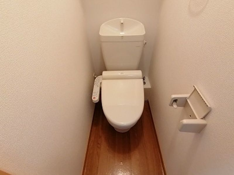 レオパレスウォーターウェーブ トイレ