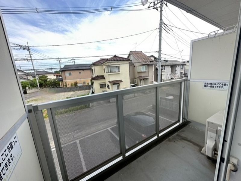レオパレスルチェンテ バルコニー