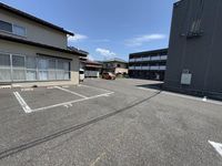 レオパレス庄内 駐車場