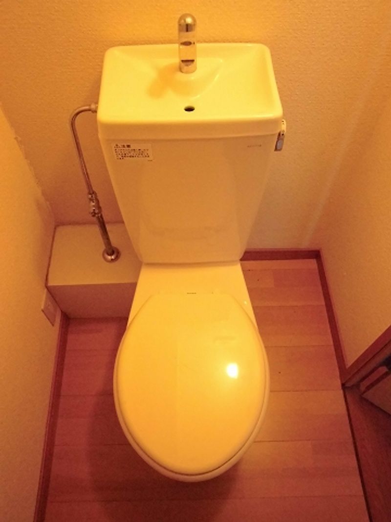 レオパレスサンハイム トイレ