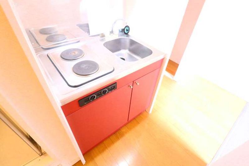 レオパレスエスト キッチン