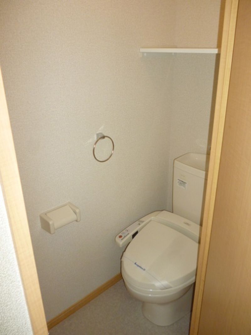 レオネクストこぶし トイレ