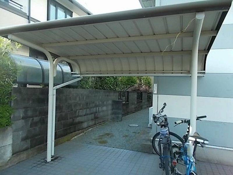 レオパレスメゾン桜台 共用部分