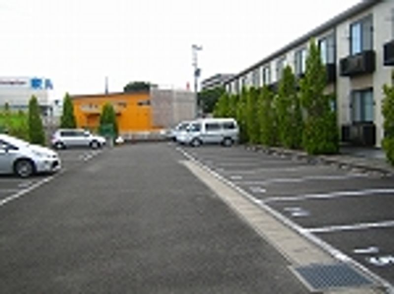 レオパレス安田　２ 駐車場