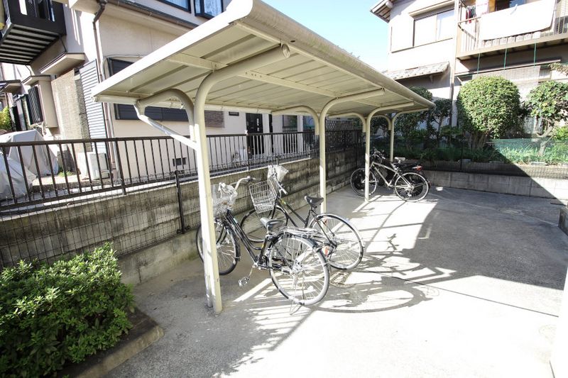 レオパレス石山 共用部分
