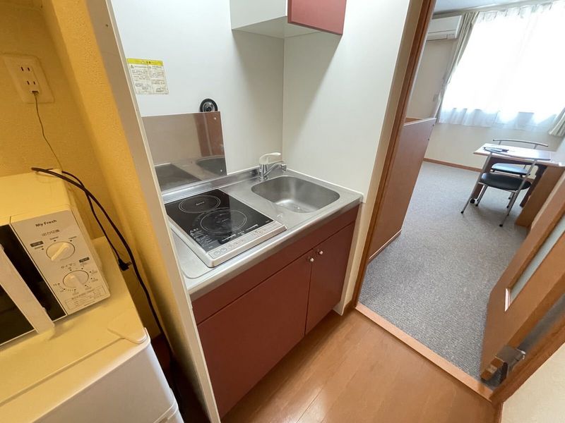 レオパレスＴＫすずめ キッチン