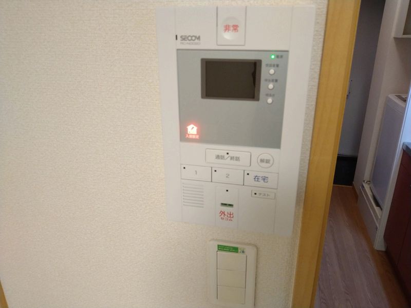 レオパレスサニーハウス石川 セキュリティ