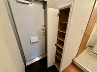 レオパレスこまつ 収納