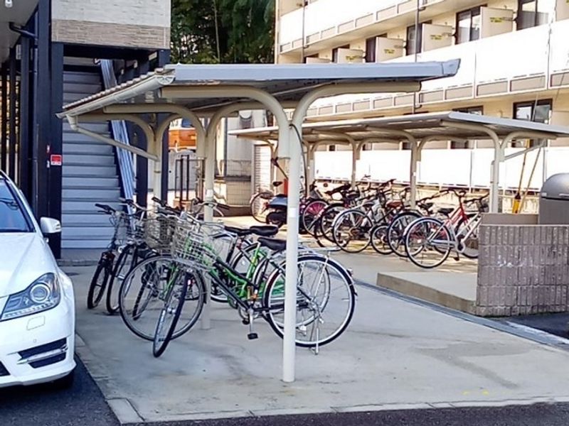レオパレスサンコート学園前Ａ 共用部分