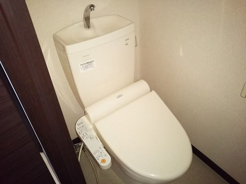 LEONEXT Shihougaoka III 卫生间