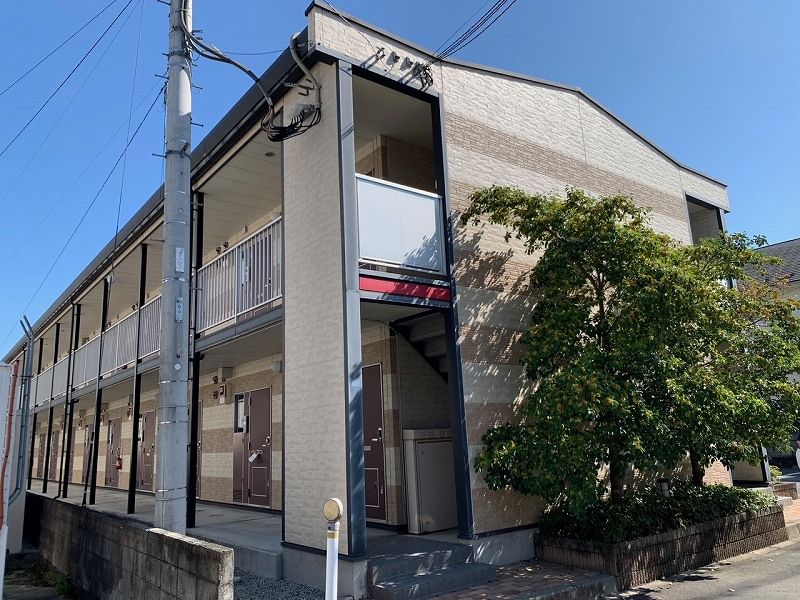 レオパレスＣＯＣＯＮ エントランス