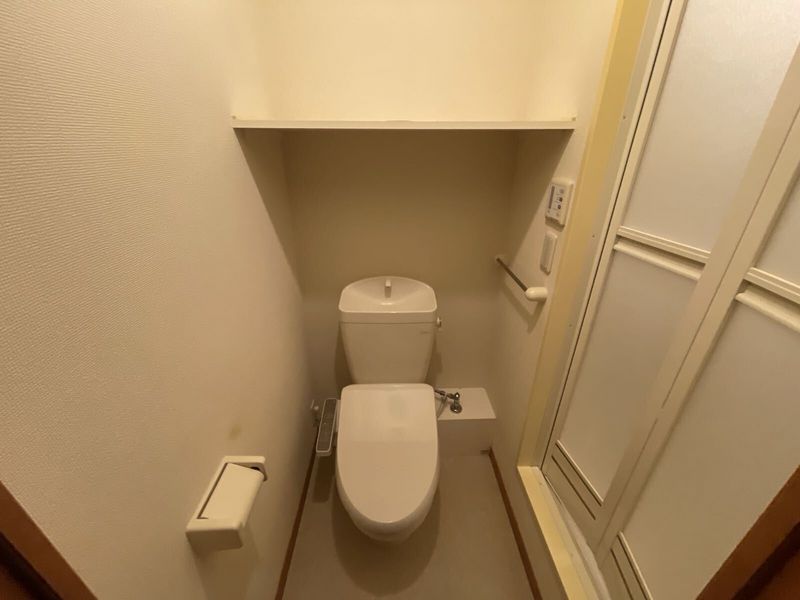 leopalace Excella Toilet