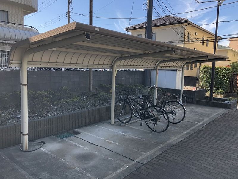 レオパレスルミエール 共用部分