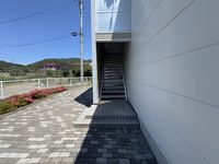 レオパレスすずらん エントランス
