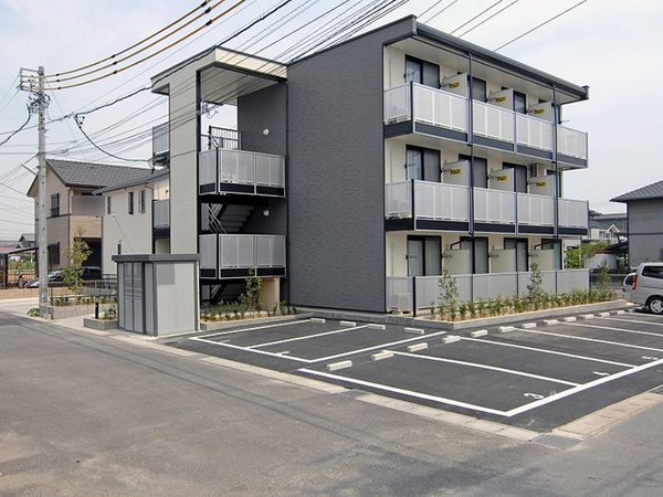 レオパレスときわ 外観
