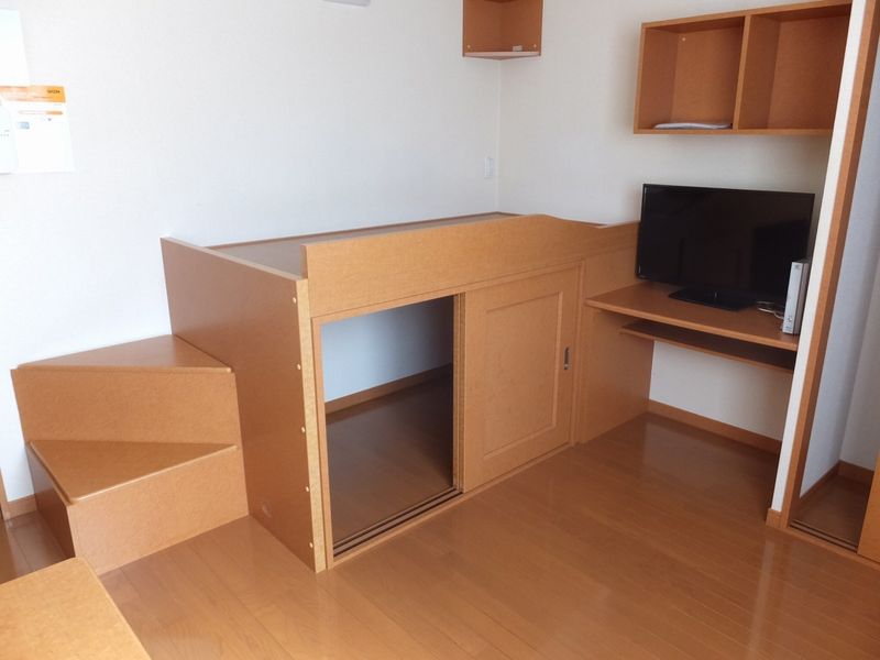 leopalace Wood Work Bedroom