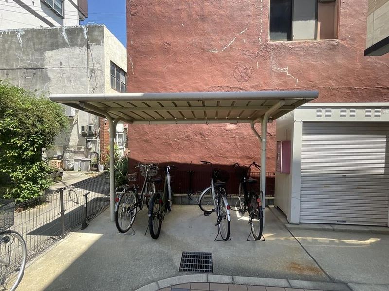 レオパレス屋形 共用部分