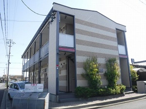 レオパレスクレアシオン 外観