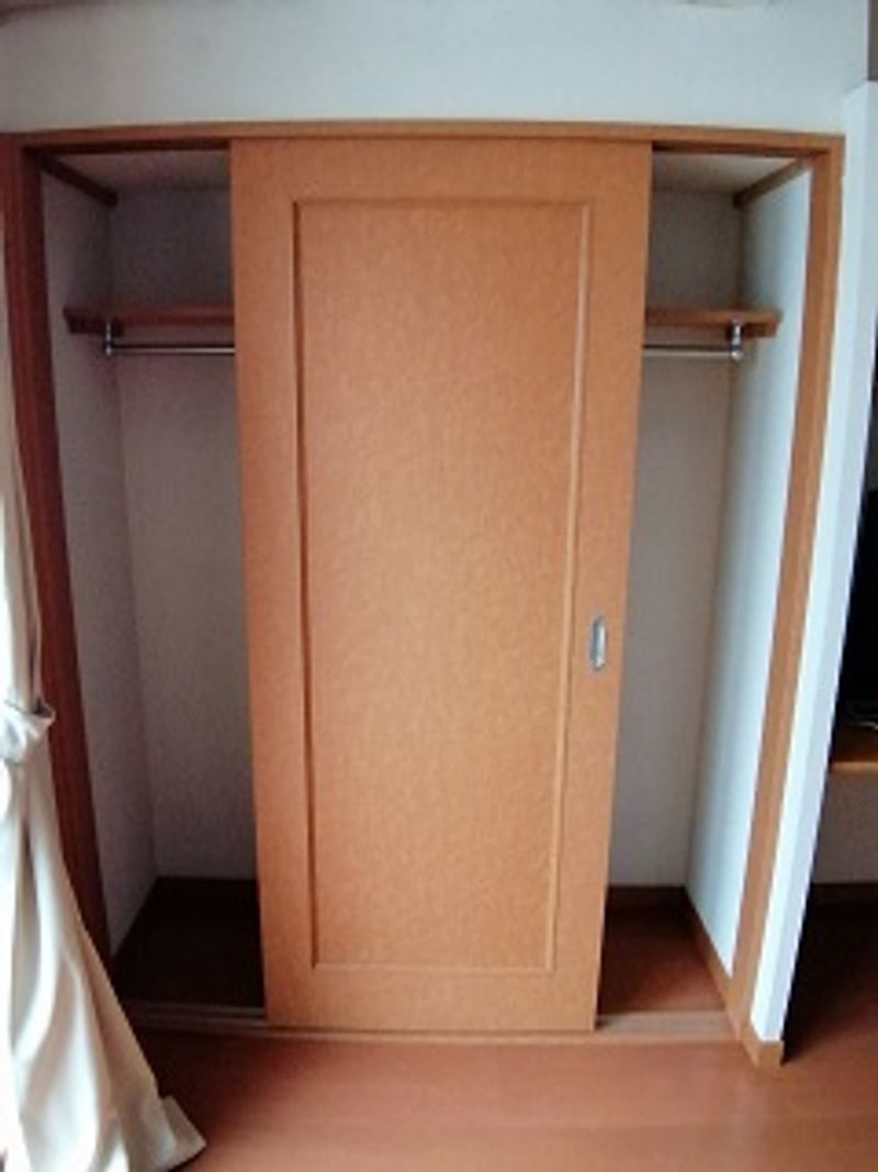レオパレス清住 収納