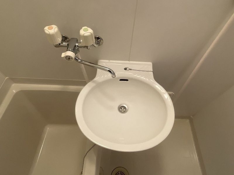 レオパレス屋形 洗面台