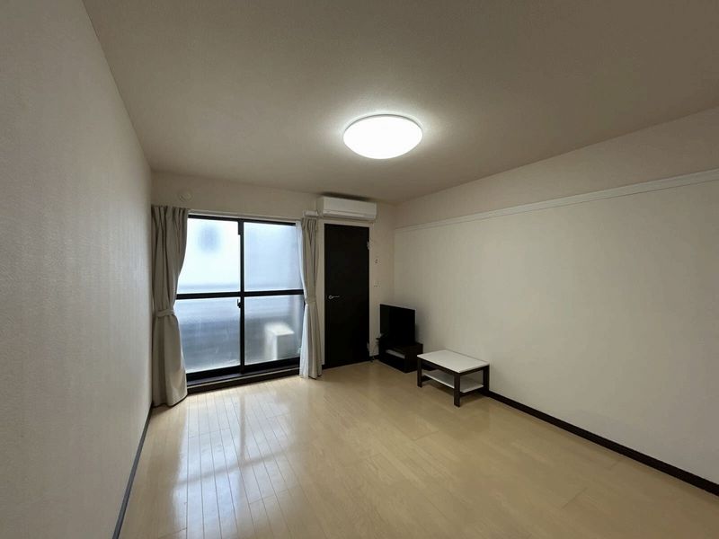 レオネクストサイレントⅡ 居間